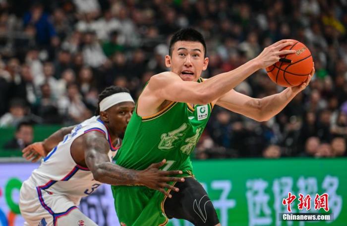 打掉对手三颗牙齿后，辽宁男篮付豪发文道歉：