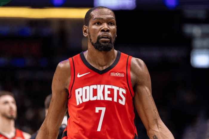 杜兰特生涯第四次开局独得10分 火箭对阵尼克斯